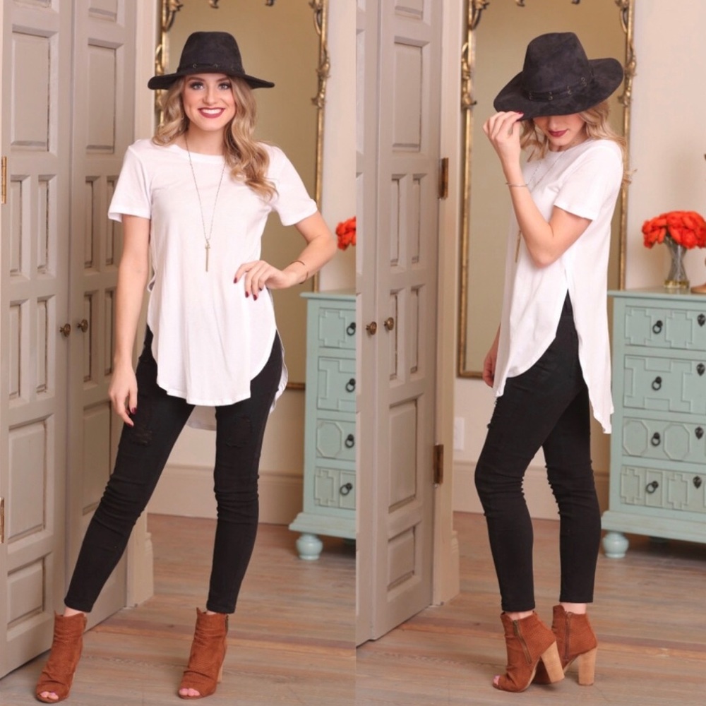 • SALE! • White Side Slit Tunic
